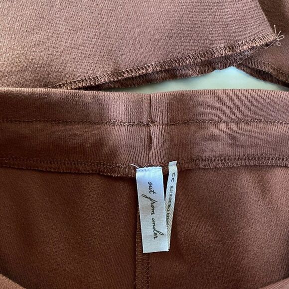 Urban Outfitters Low Rise Flare Wide Leg Lounge Yoga Active Pant L Sleek Fitted - Picture 12 of 12